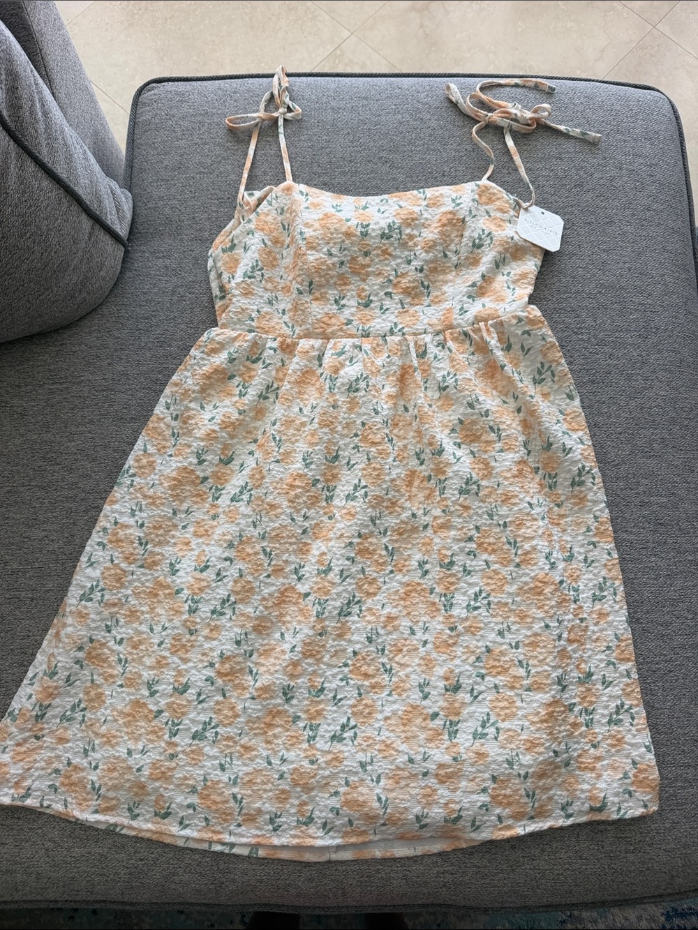 NWT Alter’d State Floral Tie-Shoulder Dress in Ivory and Orange Small